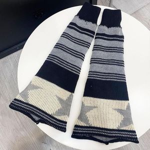 Women Socks 1 Pair Leg Covers Contrasting Striped Washable Cold Resistant Sweet Winter Warm Warmers Protectors Daily Wear