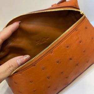 Loro Piana Extra Pocket L19 Handväska Färgad Kalvskinn Tote Trunk Box Dam S Herr Clutch Axelväskor Struts Skin Cross Body Bag Hobo Toalett Pochette Duffle Purse