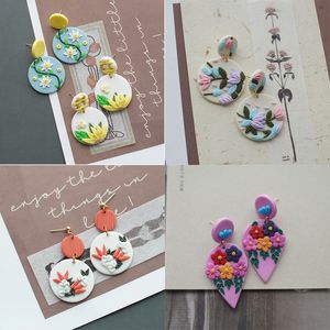 Artigianato fatto a mano modellato floreale irregolare per tutte le stagioni forme multicolori modello in argilla polimerica orecchini pendenti set regali per feste set3