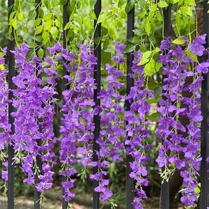 装飾的な花12pcs 3.6ft wisteria人工花の花輪結婚式のアーチ装飾偽の植物葉の葉のトレイミングアイビーウォール