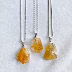 Pendant Necklaces NM36589 Chunky Raw Citrine Necklace November Birthstone Jewelry Silver Plated Box Chain Crystal Charm Christmas Gift
