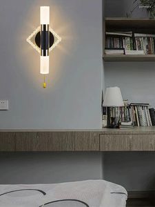 壁のランプが導かれたクリスタルアクリルリビングルームアートデザイナーネットレッドデコレーション背景ベッドルームランプ