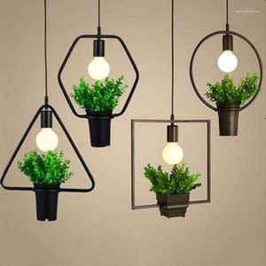 Hängslampor geometri smidesjärn växter krukor droppljus restaurang butik grön butik dekoration hängande lamp maträtt