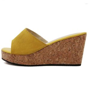 Sandalet boyutu 31-43 yaz boş zaman açık ayak parmağı takozlar yüksek topuklu plaj küçük kadın ayakkabıları