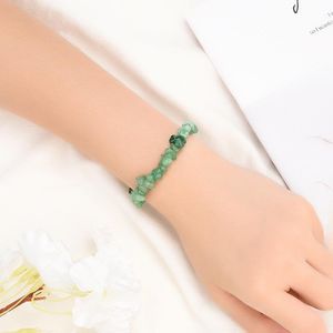 Strand colore verde naturale cristallo di quarzo pietra chip perline mano catena guarigione bracciali per le donne femminili regali regolabili gioielli in rilievo