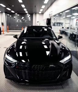 Glossy Black TPU Paint Protection Film - Self-Healing, Scratch-Resistant PPF Wrap Guard