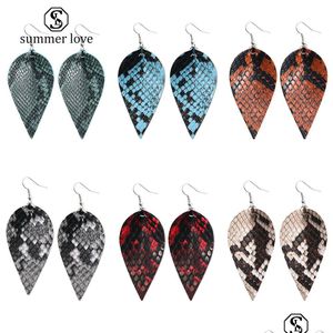 Charm Fashion Design Pu Leather Dangle örhängen för kvinnor Snake Skin Mönster Lätt Vikt Löv krok smycken gåvor Drop Delivery Dhjwq