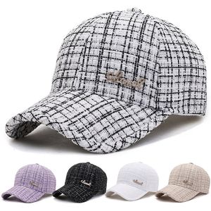 Bollmössor Fashion Baseball Cap för kvinnliga damer Warm Winter Hat Gitter Outdoor Luxury Brand Design Plaid Justerbar Trucker 230525