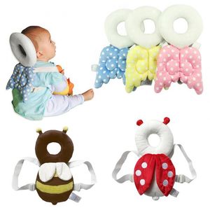 Pillows Baby Head Protection Pillow Toddler Headrest Pad Neck Protector Wings Nursing Drop Resistance Cushion Bedding Backpack Mat 230525