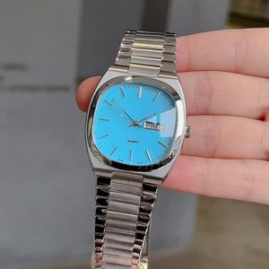 Rosafarbene, antike, quadratische Damenuhr, Trendsetter Hai Ba, mit quadratischer Retro-Doppelkalenderanzeige voller modischer, präziser Quarzwerkuhren, 36 mm, weiblich