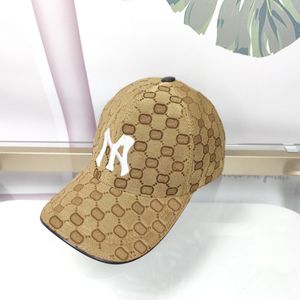 Nowy mody baseball czapka męska Caps Caps Luksusowa marka kapelusz Kobieta Casquette Regulowana kopuła biała litera haftowa letnia brązowa ochrona przed słońcem ciężarówką czapki