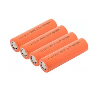 18650 li-ion battery 4800mAh flat /pointed 3.7v rechargeable lithium battery can be used in bright flashlight / LED rechargeable lamp battery and so on.