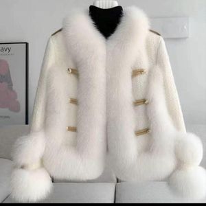 Женские куртки 2023 Женщины зима теплые меховые пары девушки мода белая слабая женщина верхняя одежда