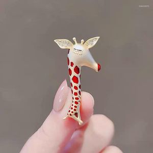 Brooches High-quality Color Dripping Oil Auspicious Deer Cute And Small Clothing Accessories Imitation Light Pins