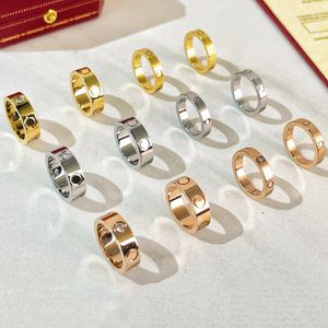 Love Screw Ring Mens Rings Classic Luxury Designer Jewelry Women Titanium Steel Gold-Plated Gold Silver Rose Lovers Par Rings Gift