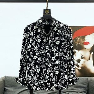 Camisas casuais masculinas Europeias Americana Moda de Moda de Moda de Moda Impressa Cardigã de Cardigão Longo Men de Manga Longa X150