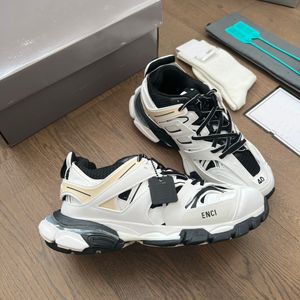 Designer tênis Balencaigaity Sapatos de corrida Moda de luxo Sneaker Sneaker Men masculino Sapato de esportes Novo treinador Dfhdfdf