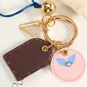 Unisex Womens Men Designer Keychain Fashion Leather Purse Keyrings Brand Wallets Coin Credit Card Holder Pendant Accessories gift