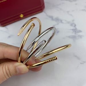 Nail Bangle Designer Dirll Bracelet luxury lover jewelry classic diamond gold silver stainless steel cuff bracelet for women mens man party gift wedding