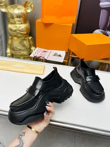 2024 scarpe designer sneaker gabardine nylon casual wheel istrurs brand wheel tela tela sneake piattaforma di moda solida 0522