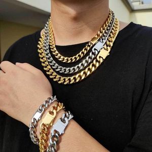 Łańcuchy 8/10/12/14/16 mm Miami Curb Cuban Link Naszyjnik Zamknięcie ze stali nierdzewnej klamry zamek Bransoletka dla mężczyzn Kobiety Choker Biżuteria