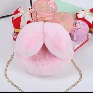 Waist Bags Pink Faux Fur Bag Women Winter Chains D Girls Princess Trendy Furry Plush Crossbody Casual Soft Ins Girl