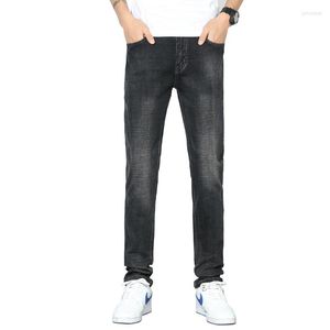 Jeans da uomo 2023 Autunno Sprint Mid-Rise Straight Skinny Tapered Slim Pants Coreano Trend Youth Casual Blu Nero