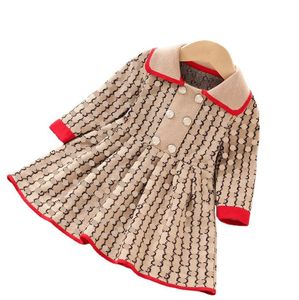 Buchstaben gedruckt Mädchen Markenkleider Herbst Winter Mädchen gestrickte Prinzessin Kleid Kinder Langarm Kleid Kinder Umlegekragen Kleider