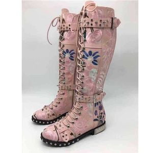 nuovi stivali rivetti con borchie fibbia al ginocchio donna in pelle ricamata stampa fiore piatto scarpe invernali da moto donna 220901