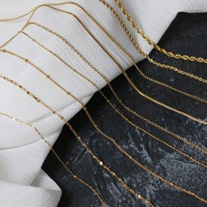 Kedjor Fashion Gold Chain Tarnish Free Thin Delicate Link Flower Coin Layer Halsband Pläterad rostfritt stål