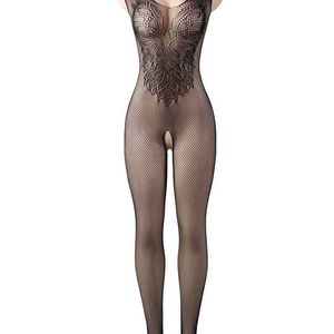 28% DI SCONTO Ribbon Factory Store Langley indossa un completo intimo da donna realizzato in tessuto elastico e un completo sexy da gatto