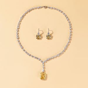 Designer Collection Style Collana Orecchini Donna Lady Inlay Ciondolo zircone cubico bianco giallo Quadrato Rotondo Forma a pera Ovale Catena di diamanti Gioielleria di fascia alta