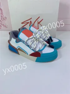 2023 Hot Designer Flat Sneaker Trainer أحذية عارضة أحذية جلدية أبيض تراكب منصة أزياء الرجال نساء أحذية رياضية منخفضة