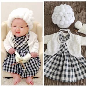 Andenken geboren Pografie Requisiten Kostüm Kleinkind Baby Mädchen Cosplay Oma Kleidung Po Schießen Hut Outfits 230526