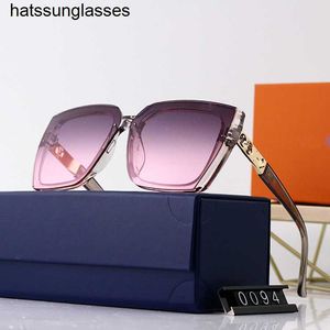 2022 new women's l family trend Sunglasses ins wind frameless export women's sunglasses two for one