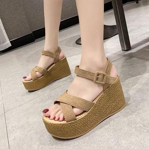 Sandalen Damen Sommer Große Größe Spot Wedge Schnalle Gürtel European American Open Toe High Heel Schuhe