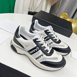 Designer sneakers rinnande skor mode lyxkanal sneaker kvinnor män sportsko ccity tränare fghvnvbn