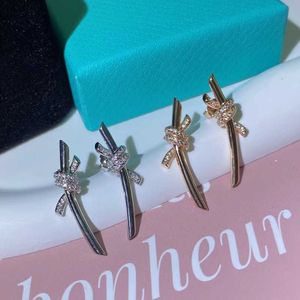 Mode Marke Knot Ohrringe 925 Sterling Silber plattiert 18 Karat Gold Eingelegtes Diamantstar derselbe Stil Twisted Bug für Frauen
