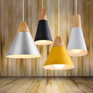 Pendant Lamps Simple Creative Three Color Wood Aluminum Cone Light Natural Fresh Countryside Coffee Bar