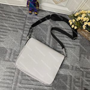 Män väska crossbody väskor män väskor lyxiga desinger messenger väska utomhus axel mans sadel axel handväska handväska korsväska för män purses lyxiga tasche sacoche