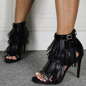 Sandalet 2023 İlkbahar Yaz Son Moda Tasarım Ayak Bileği Strap Fringe Kadınlar İçin Sırt Zip Siyah Gladyatörler Leydi Elbise Ayakkabıları