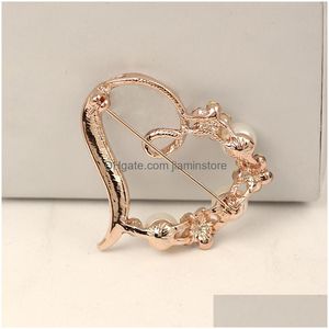 Pins Brooches Wholesale Women Gorgeous Heart Shape Shiny Rhinestone Brooch Pin M23 Drop Delivery Jewelry Dhki5