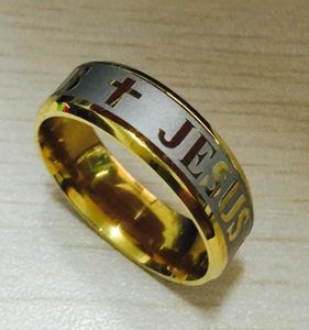 Alta calidad de gran tamaño 8 mm 316L Titanio Acero 18 K plata chapada en oro jesús cruz Carta biblia boda banda anillo hombres mujeres7419326