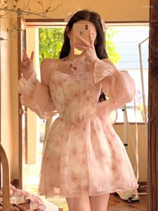 Abiti casual in stile coreano che dimagrisce in chiffon rosa rosa vestito con scollo all'americana stampa corsetto con cinturino per spaghetti dolce retrò da donna
