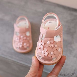 Sandały Baby Girl Buty Princess Baby Sandals Buty dla niemowląt buty dla dzieci buty dla dziewcząt buty miękki podeszwy maluch butów różowe sandały R230529