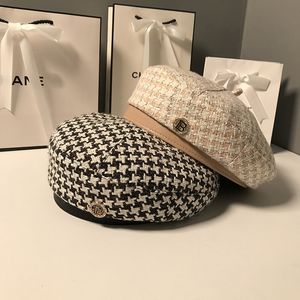 Beanieskull Caps K244 Womens Hat Beret Fashion Allmatch Houndstooth Feminino British Retro Octogonal Painter Autumn Kepi 230529