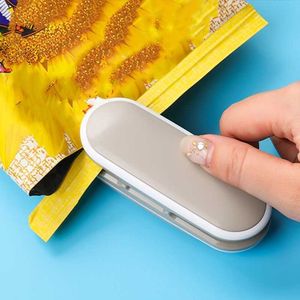 New Arrivals Portable Mini Heat Sealing Machine Household Impulse Sealer Seal Packing Plastic Bag Plastic Food Saver Storage Kitchen Tools Eco-friendly