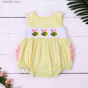 Rompers New Born 0-3T Romper Babi Girls Clothes Cute Bee broderi bodysuit outfit hylsa gula en bit shorts rosa spets jumpsuit t230529