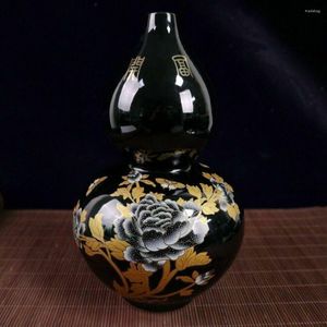 Vasos chineses velhos porcelana preta esmalte dourado com vaso de cabaça de padrão de flores