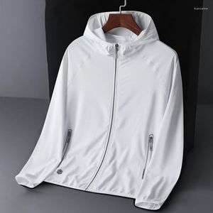 Jackets masculinos ao ar livre 2023 Proteção solar Casos de proteção por atacado Summer UV Ice Silk Breathable Men's Casat